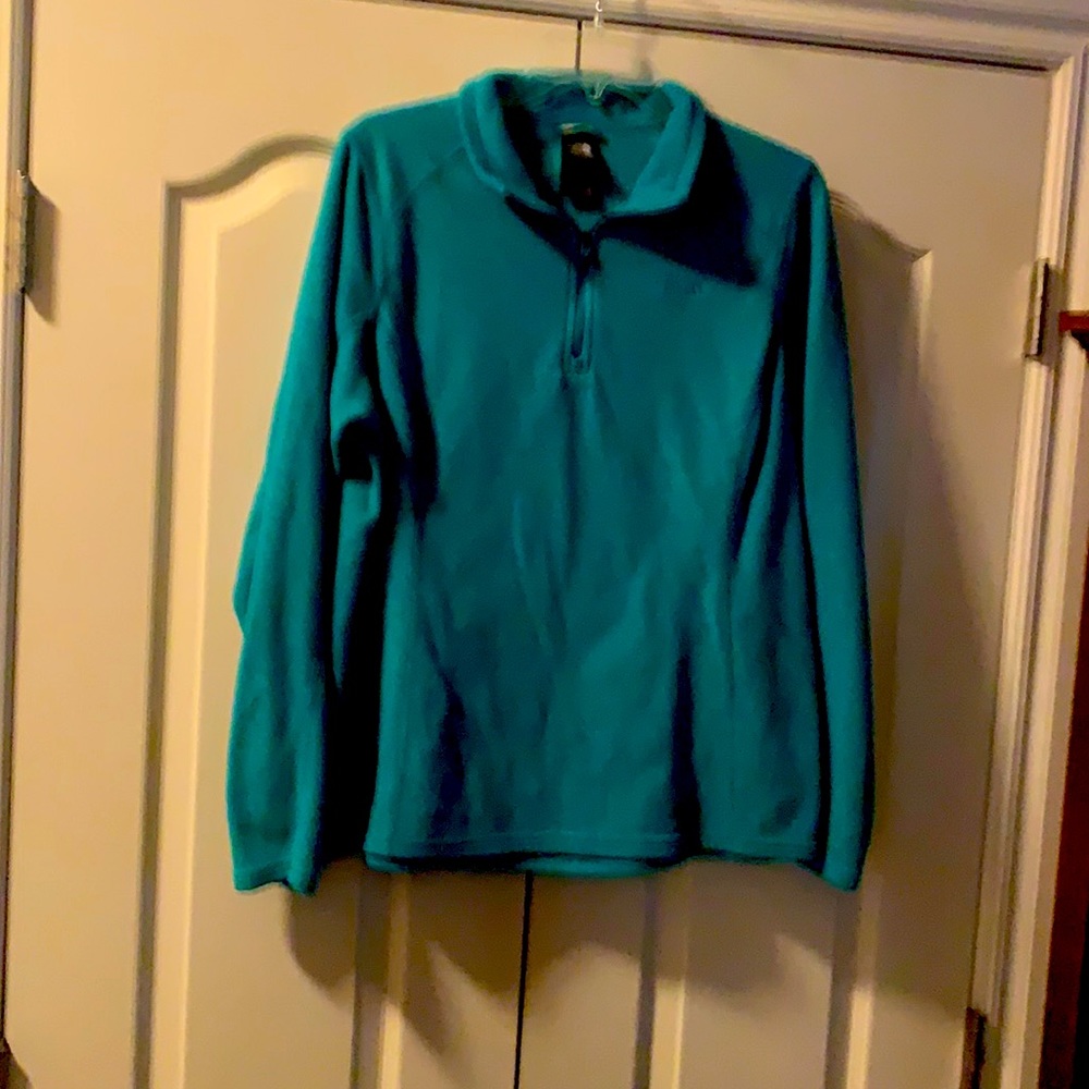 North face xl shirt